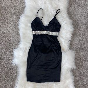 Satin diamond waisted detailing
